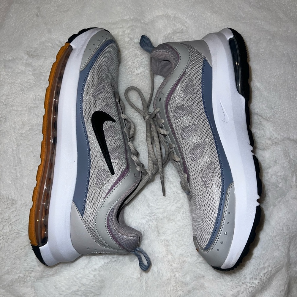 Nike Air Max AP